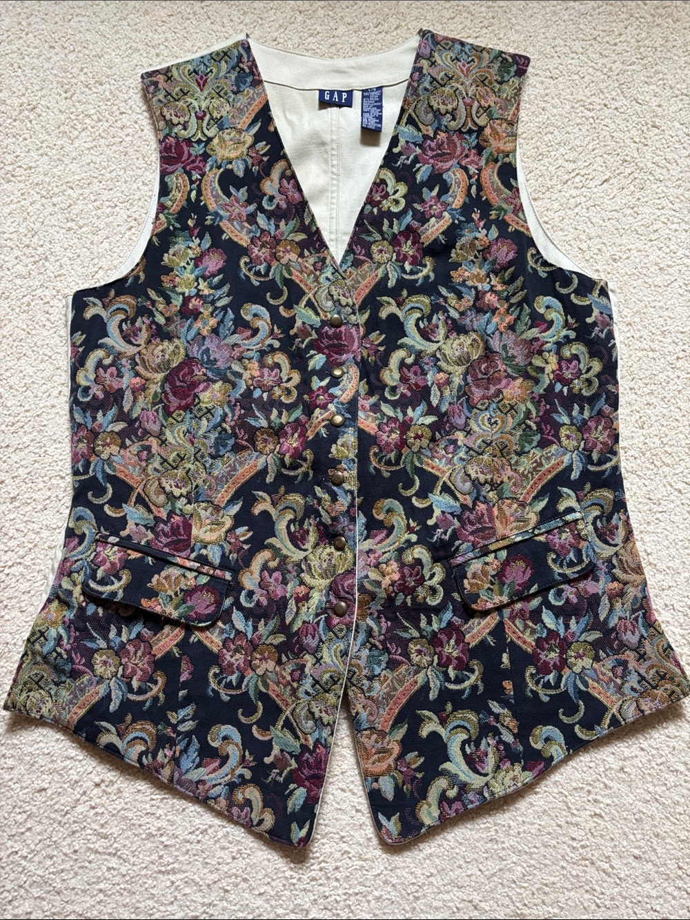 GAP Floral Tapestry Vest in Black Multi
